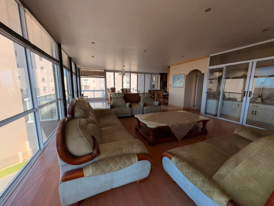 7 Bedroom Property for Sale in Quigney Eastern Cape